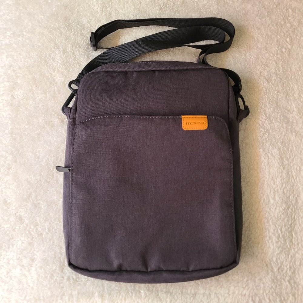 MoKo 9-11 Inch Tablet Sleeve Bag Handle Carrying Case with Shoulder Strap
